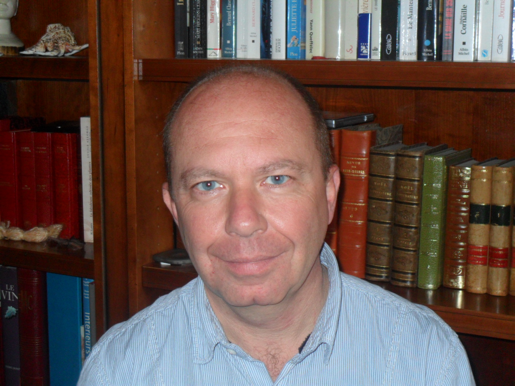 Portrait d'Arnaud Daugy hypnothérapeute à Nevers photo de l'hypnothérapeute Arnaud Daugy